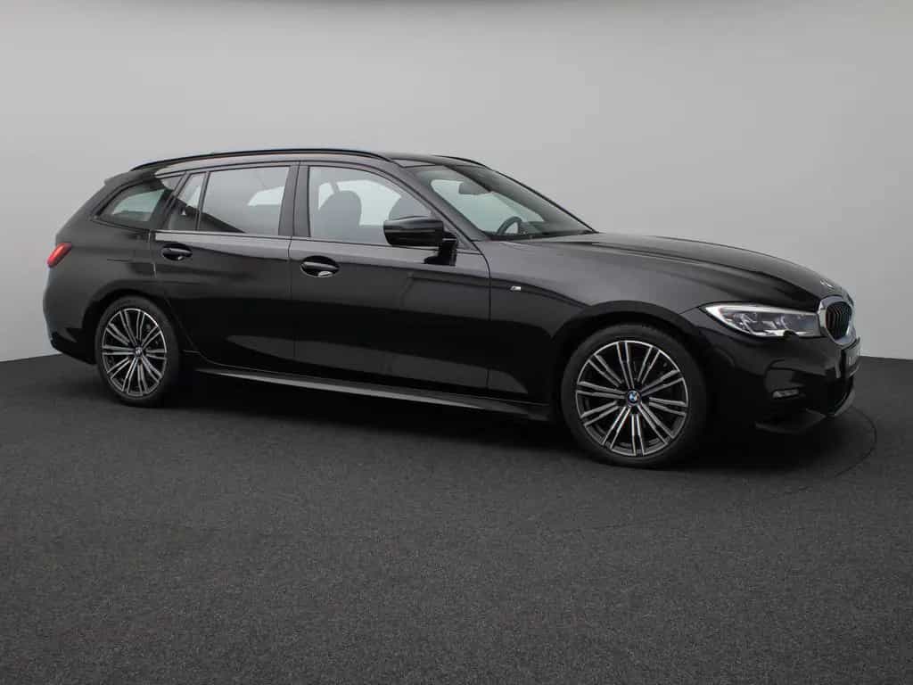 BMW 3 Series 320i M Sport Panorama Kamera Laser HiFi Komfort 05/2021-photo-3