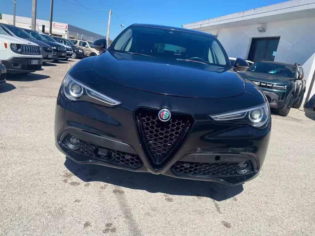 Alfa Romeo Stelvio 2.2 Turbodiesel 180 CV AT8 RW 07/2018-photo-2