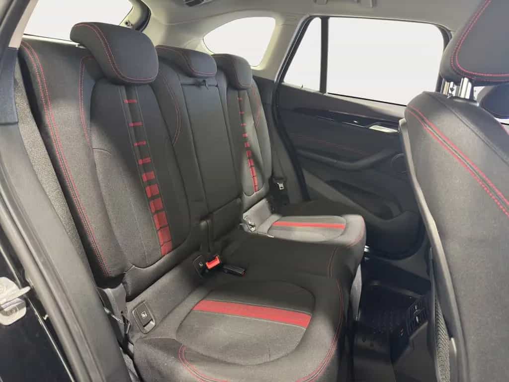 BMW X1 sDrive 18 i Sport Line *AHK*NAVI*LED*KAMERA* 11/2018-photo-12