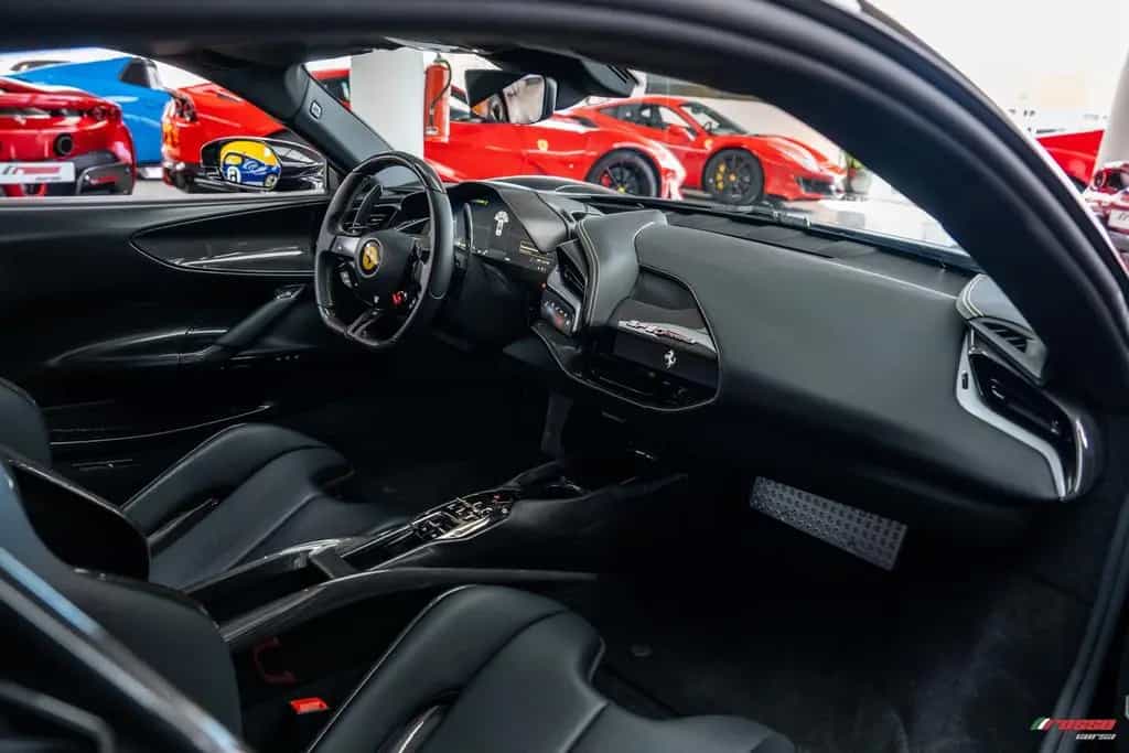 Ferrari SF90 *FULL NERO DAYTONA STEALTH CONFIG.* 06/2021-photo-13