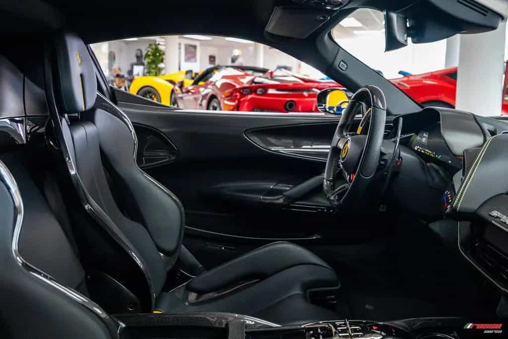 Ferrari SF90 *FULL NERO DAYTONA STEALTH CONFIG.* 06/2021-photo-14