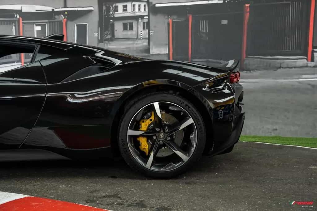 Ferrari SF90 *FULL NERO DAYTONA STEALTH CONFIG.* 06/2021-photo-5