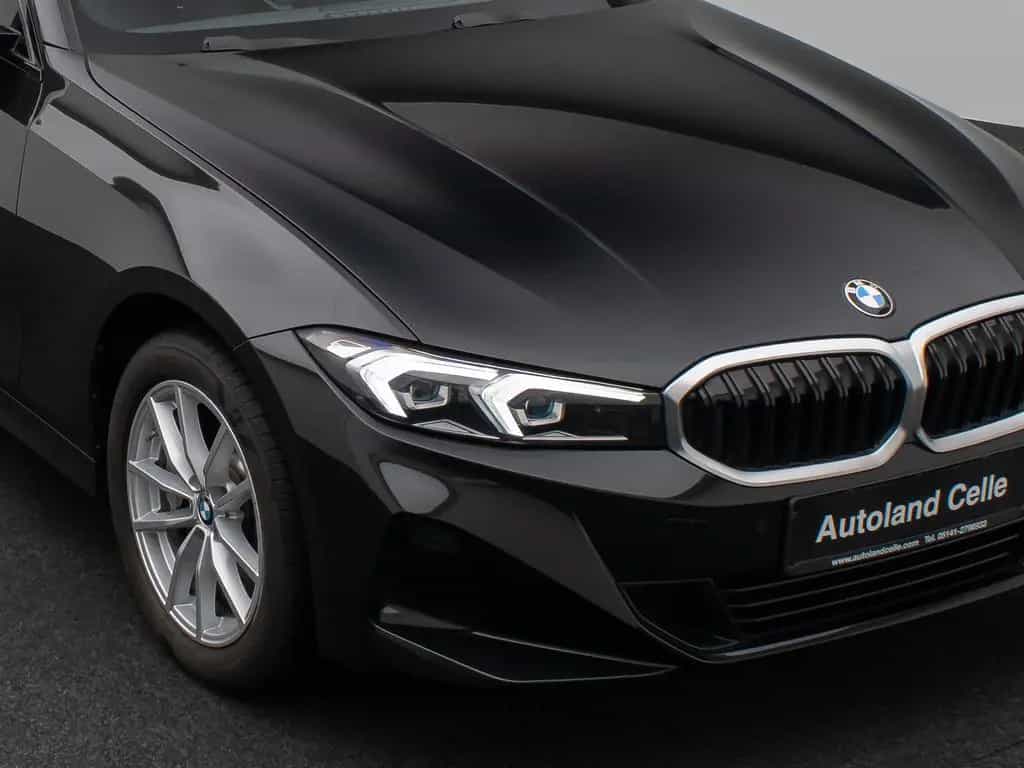 BMW 3 Series 330i xD DAB HUD CockPitPro PDCFernlichtassist 10/2022-photo-15