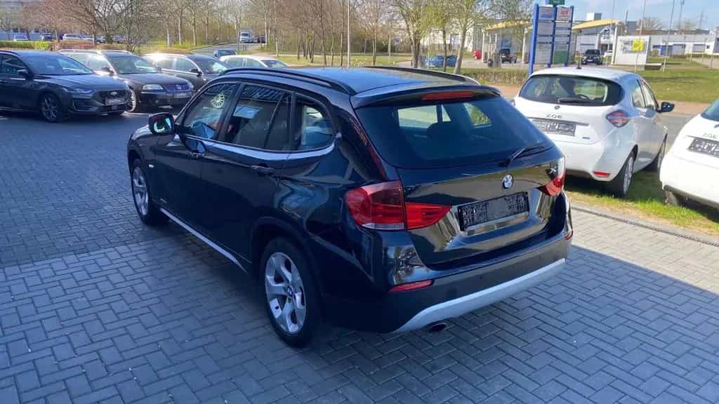 BMW X1 18 i sDrive*Sitzheizung *Klima 05/2012-photo-4