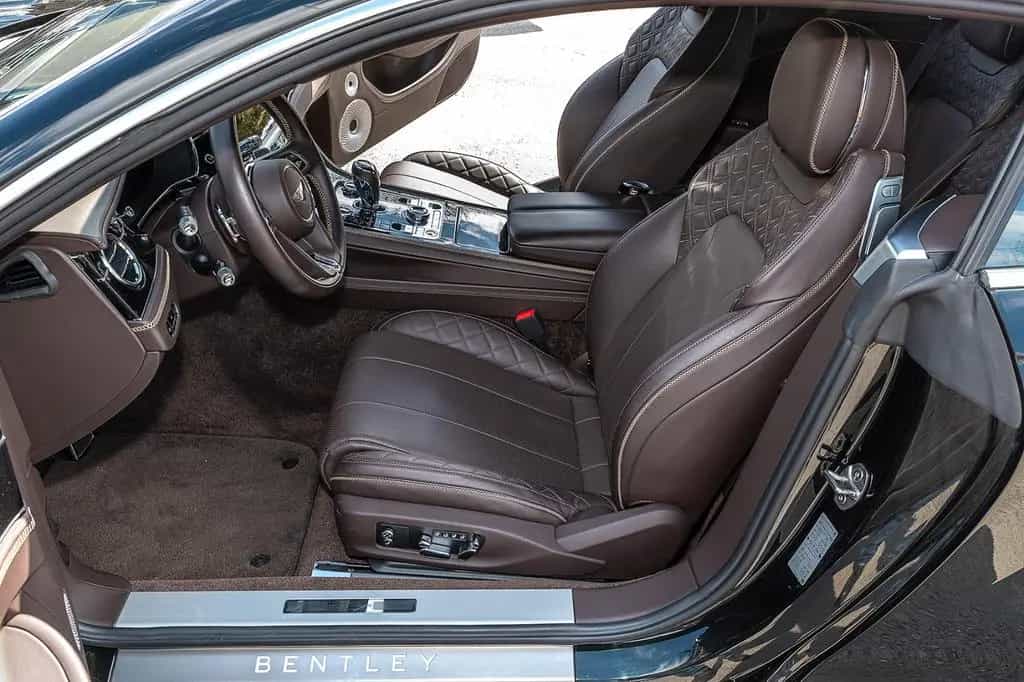Bentley Continental GT 05/2019-photo-13