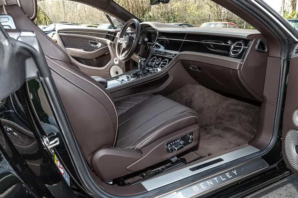 Bentley Continental GT 05/2019-photo-17