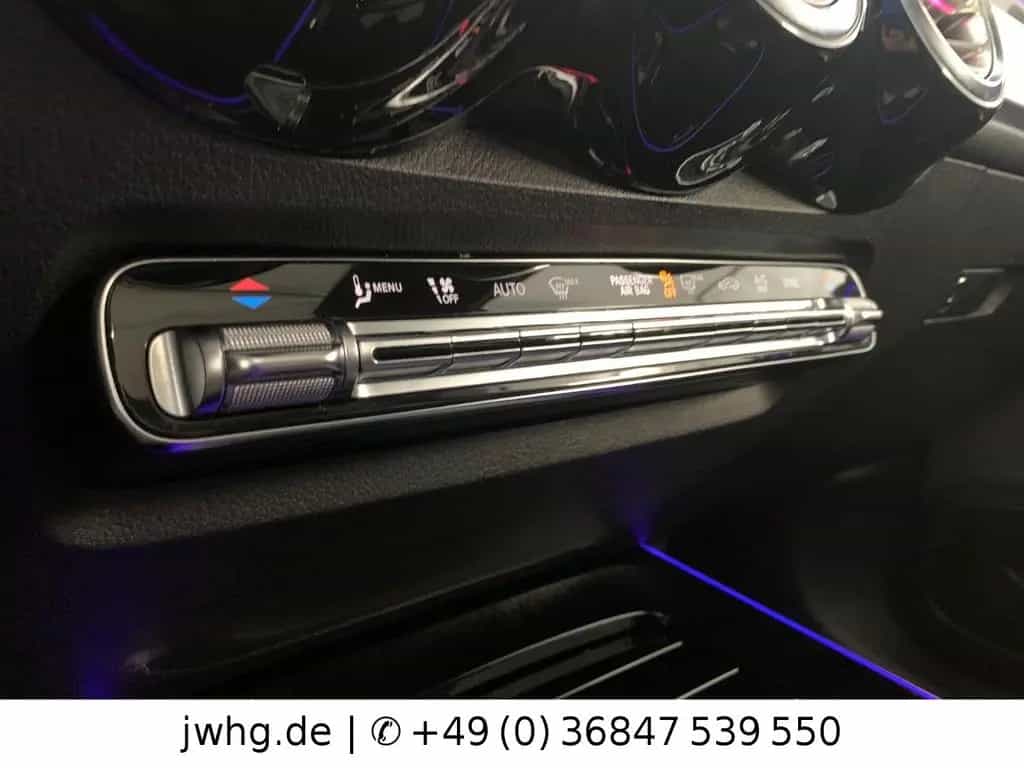 Mercedes-Benz GLB-Class 250 4M AMG Distronic+Pano 360 Widescreen+++ 02/2020-photo-15