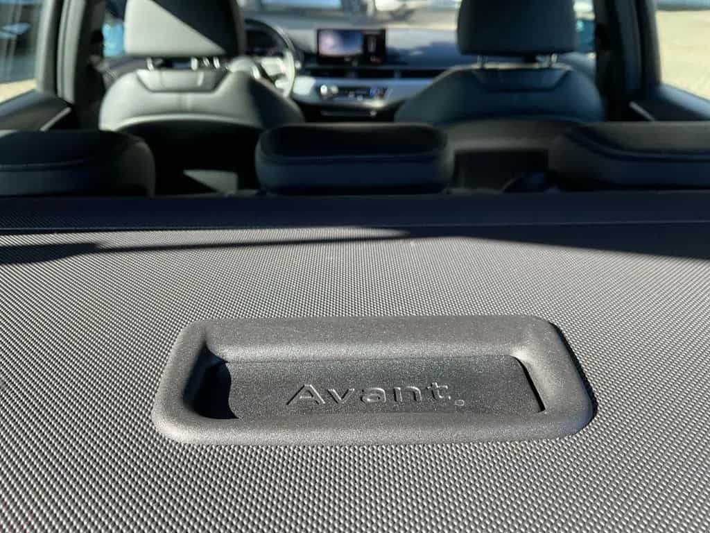 Audi A4 Avant 35 TFSI Advanced AHK LED KAMERA ACC 05/2020-photo-19