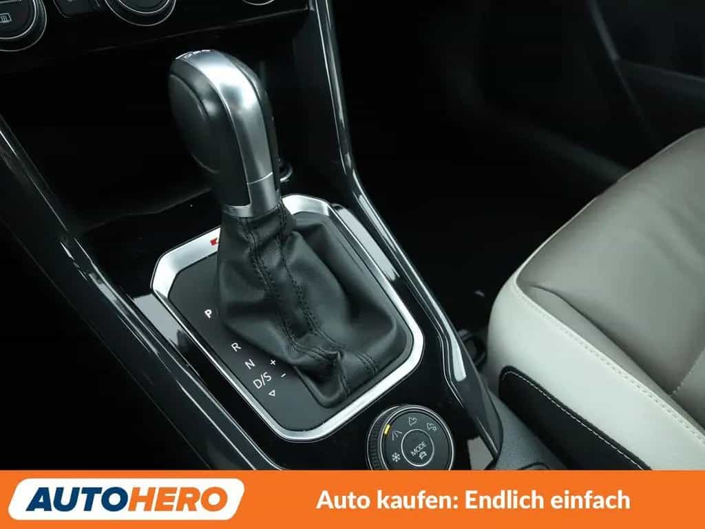 Volkswagen T-Roc 2.0 TSI Sport 4Motion Aut.*NAVI*LED*ACC* 01/2018-photo-22