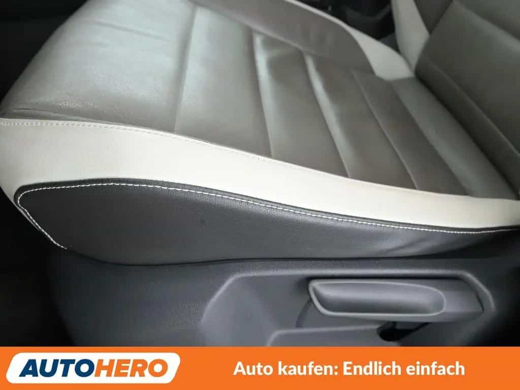 Volkswagen T-Roc 2.0 TSI Sport 4Motion Aut.*NAVI*LED*ACC* 01/2018-photo-25