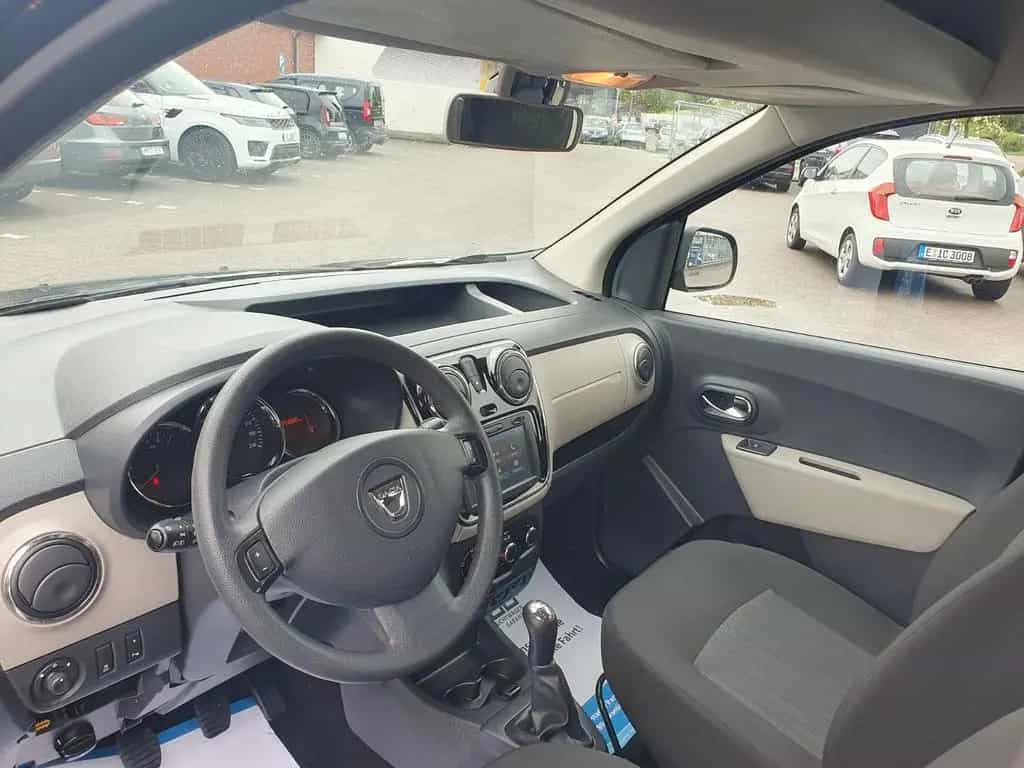 Dacia Dokker Lauréate GARANTIE KLIMA NAVI PDC TEMPOMAT 07/2016-photo-10