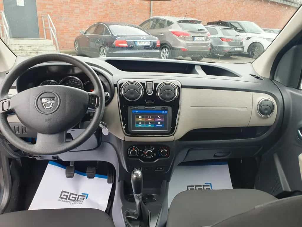 Dacia Dokker Lauréate GARANTIE KLIMA NAVI PDC TEMPOMAT 07/2016-photo-13