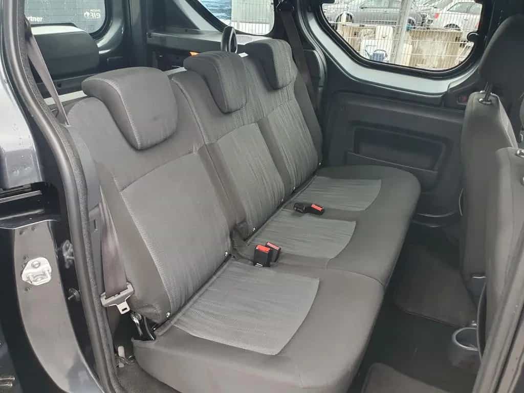 Dacia Dokker Lauréate GARANTIE KLIMA NAVI PDC TEMPOMAT 07/2016-photo-19