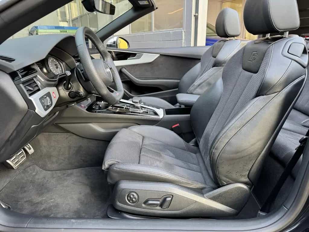 Audi S5 Cabriolet 3.0 TFSI quattro 05/2024-photo-3