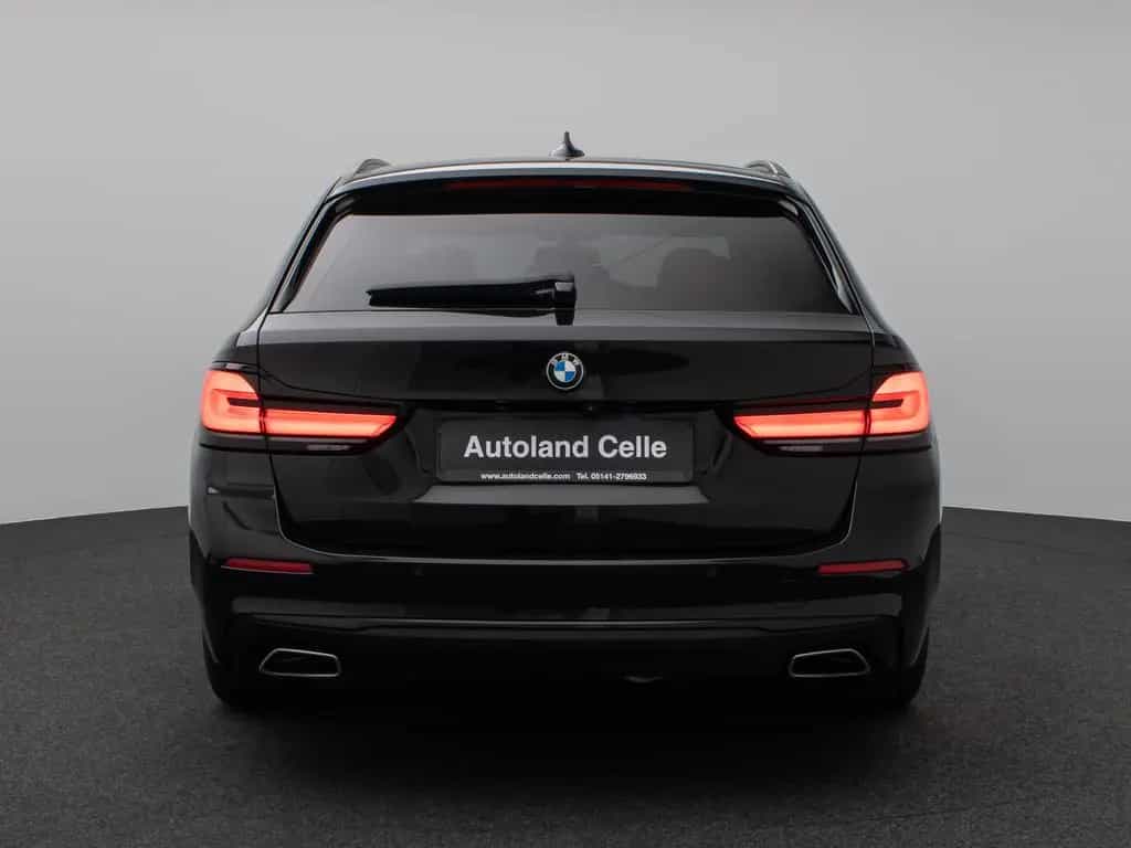 BMW 5 Series 520d xD Panorama Kamera HUD DAB H/K AHK Leder 01/2023-photo-7