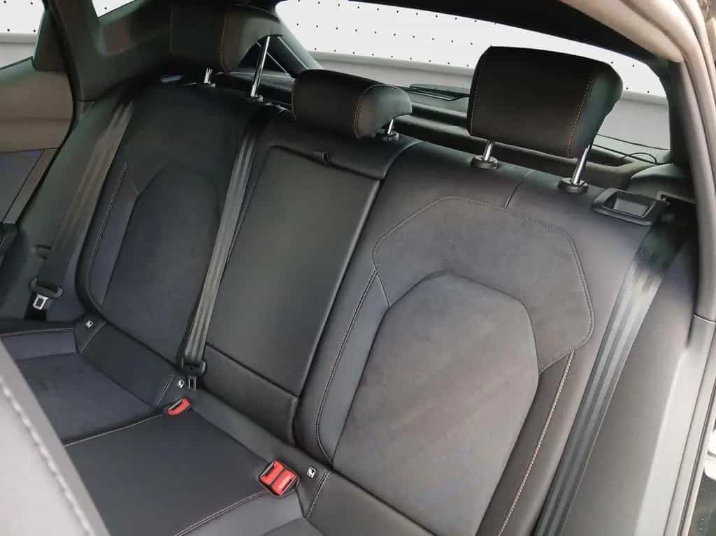 Cupra Leon VZ 2.0 TSI 300PS *Matrix*Pano*Sennheiser* 03/2026-photo-15