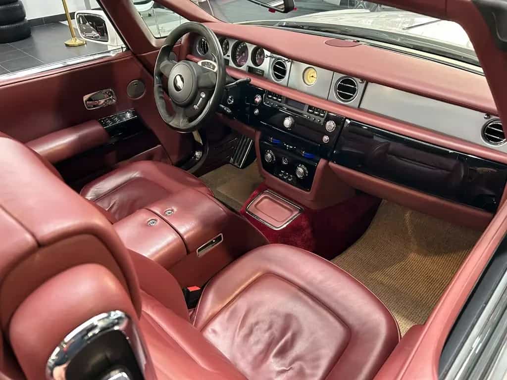 Rolls-Royce Phantom Drophead *Mansory* 6.8 V12 460 08/2008-photo-8