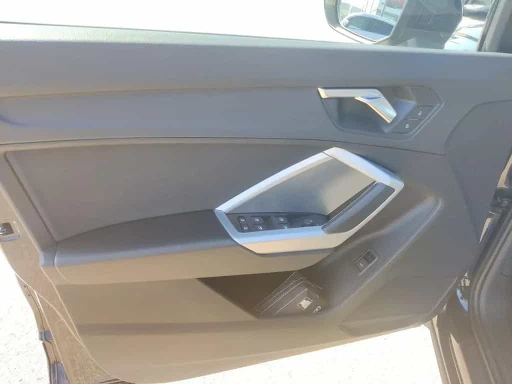 Audi Q3 35 TFSI LED, AHK, Pano, ACC, Keyless, Navi, 1 05/2019-photo-14