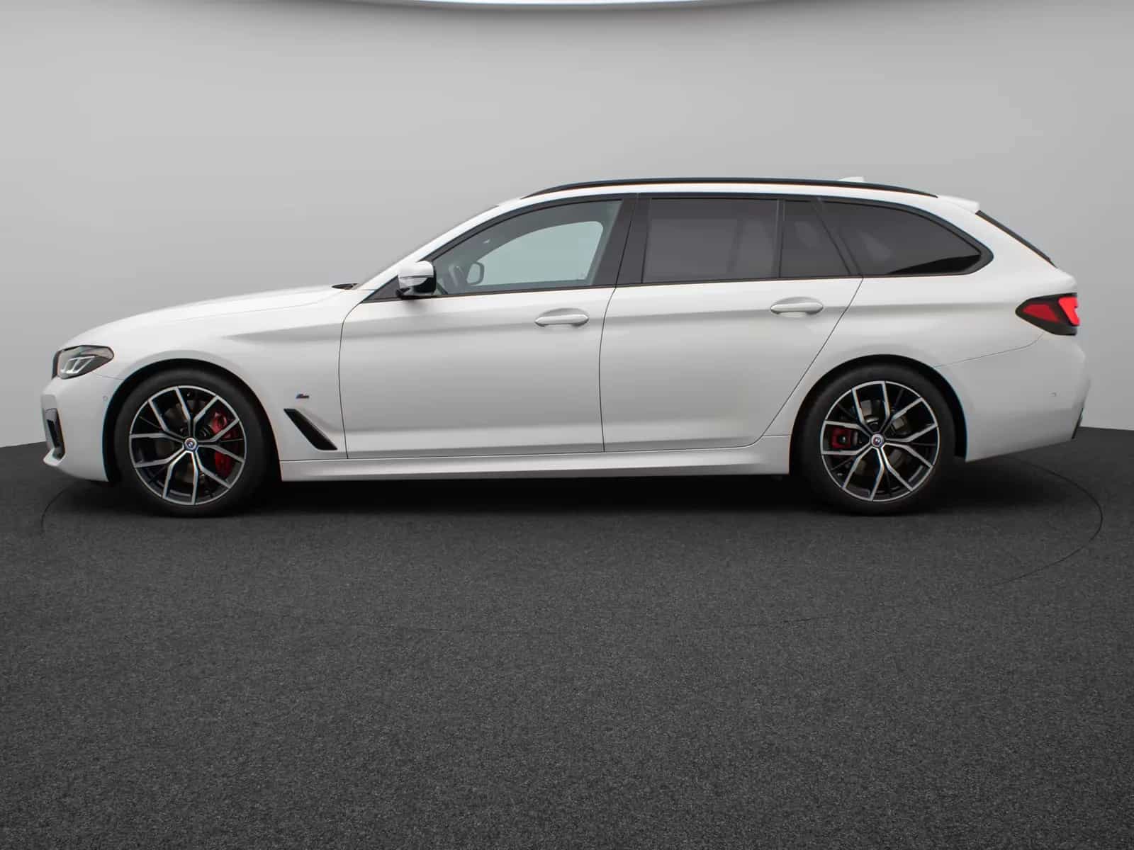 BMW 5 Series 530d xD Luxury Line DAB HUD Kamera Sport Alarm 12/2022-photo-10