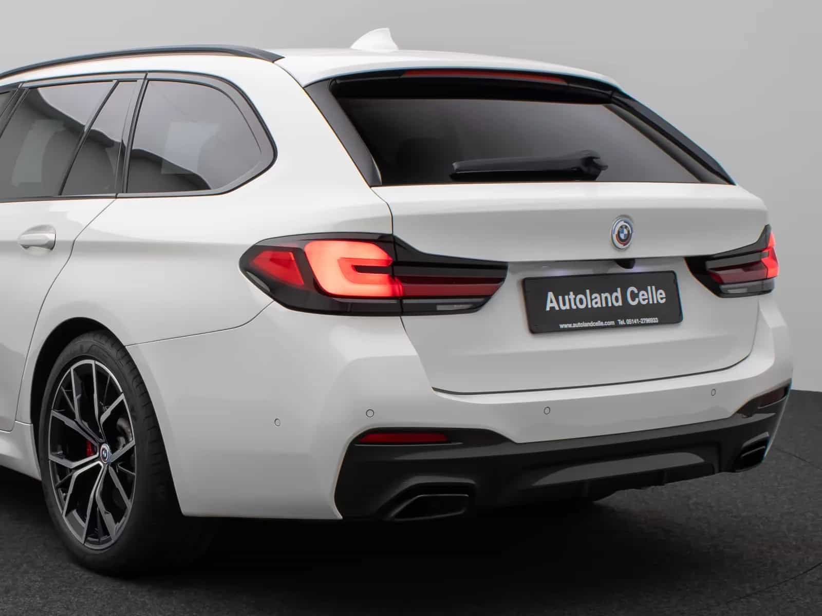 BMW 5 Series 530d xD Luxury Line DAB HUD Kamera Sport Alarm 12/2022-photo-16