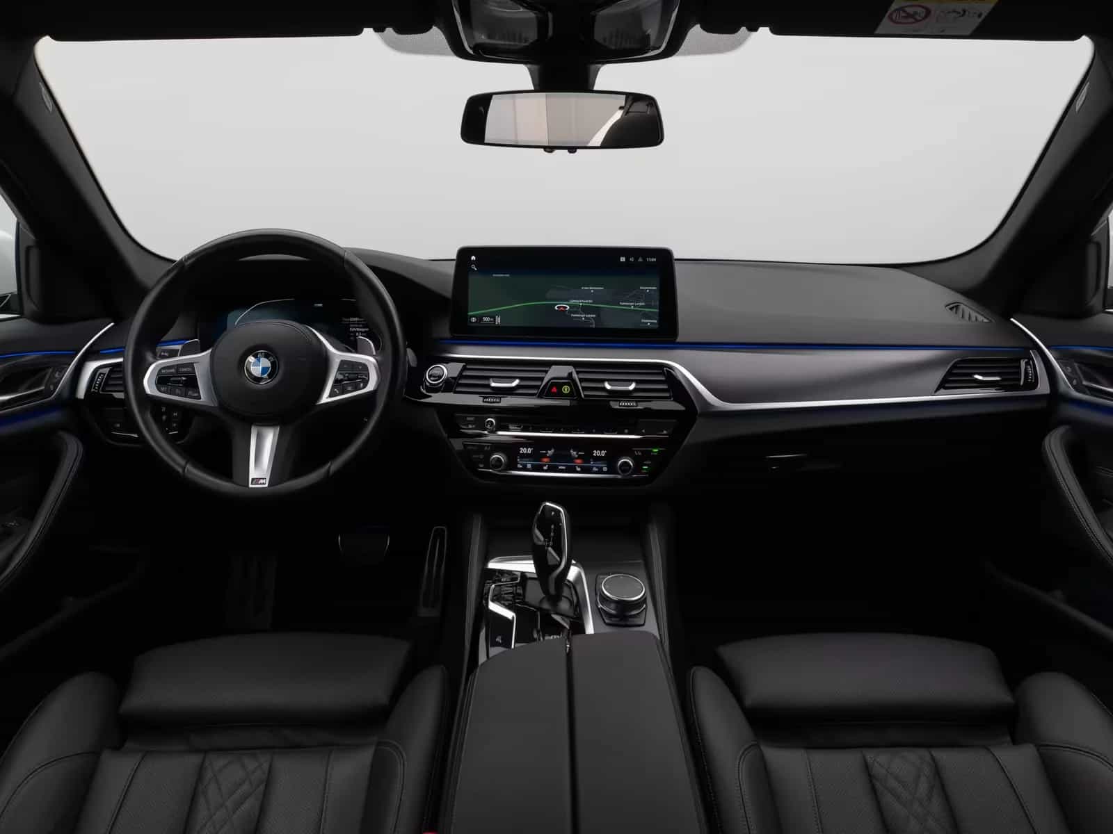 BMW 5 Series 530d xD Luxury Line DAB HUD Kamera Sport Alarm 12/2022-photo-39