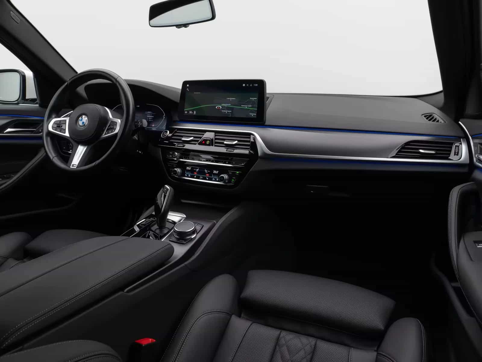 BMW 5 Series 530d xD Luxury Line DAB HUD Kamera Sport Alarm 12/2022-photo-40
