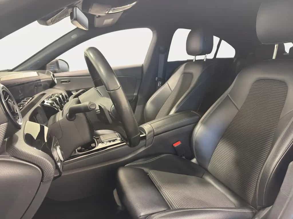 Mercedes-Benz CLA-Class 220d coupe*LED HIGH PERFORMANCE NAVI*AMBIENT 12/2019-photo-9