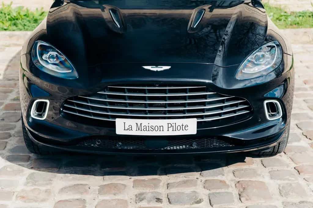 Aston Martin DBX 4.0 V8 09/2020-photo-10