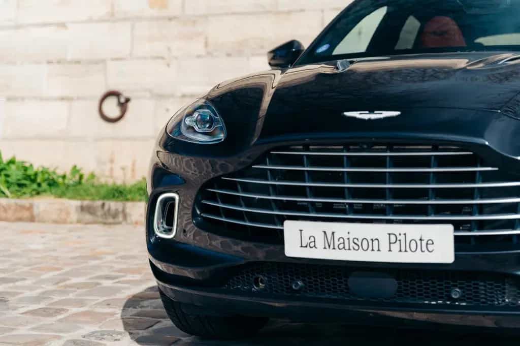 Aston Martin DBX 4.0 V8 09/2020-photo-13