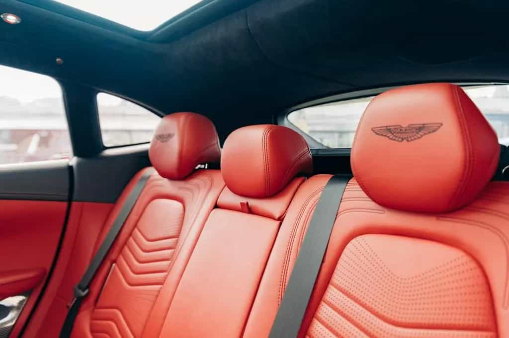 Aston Martin DBX 4.0 V8 09/2020-photo-37