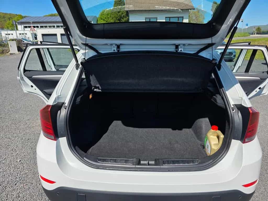 BMW X1 18 i sDrive 11/2014-photo-12