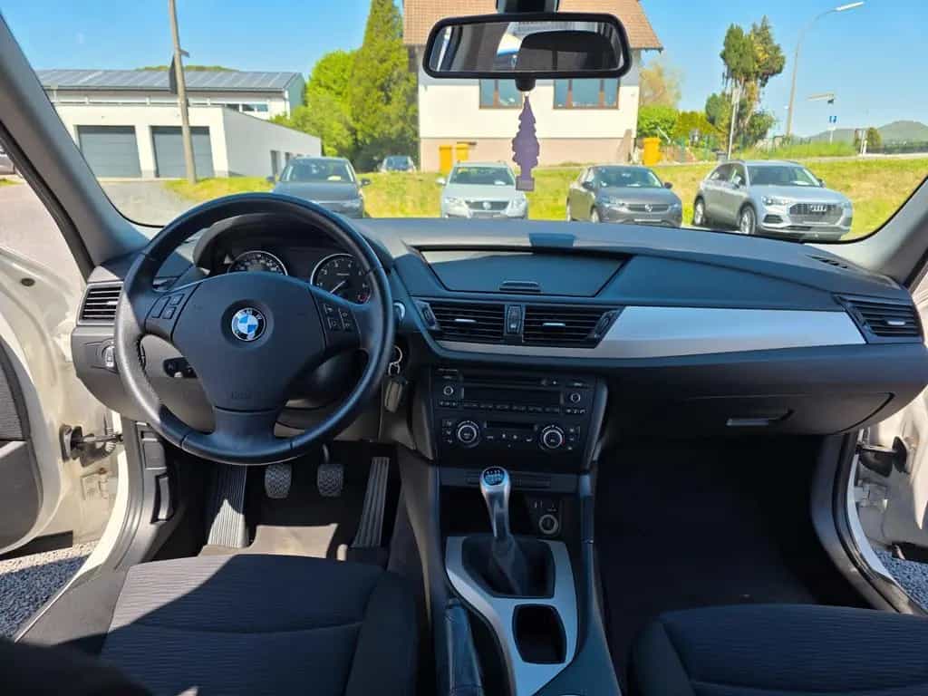BMW X1 18 i sDrive 11/2014-photo-7