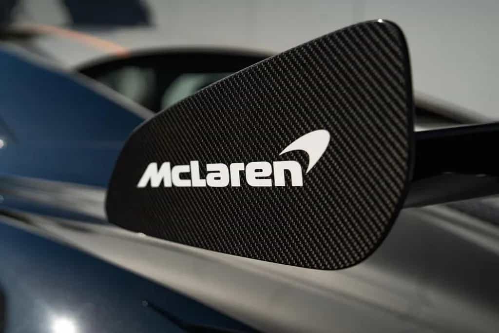 McLaren 620R Coupé MSO*VisualCarbon*1 owner from new* 08/2020-photo-39