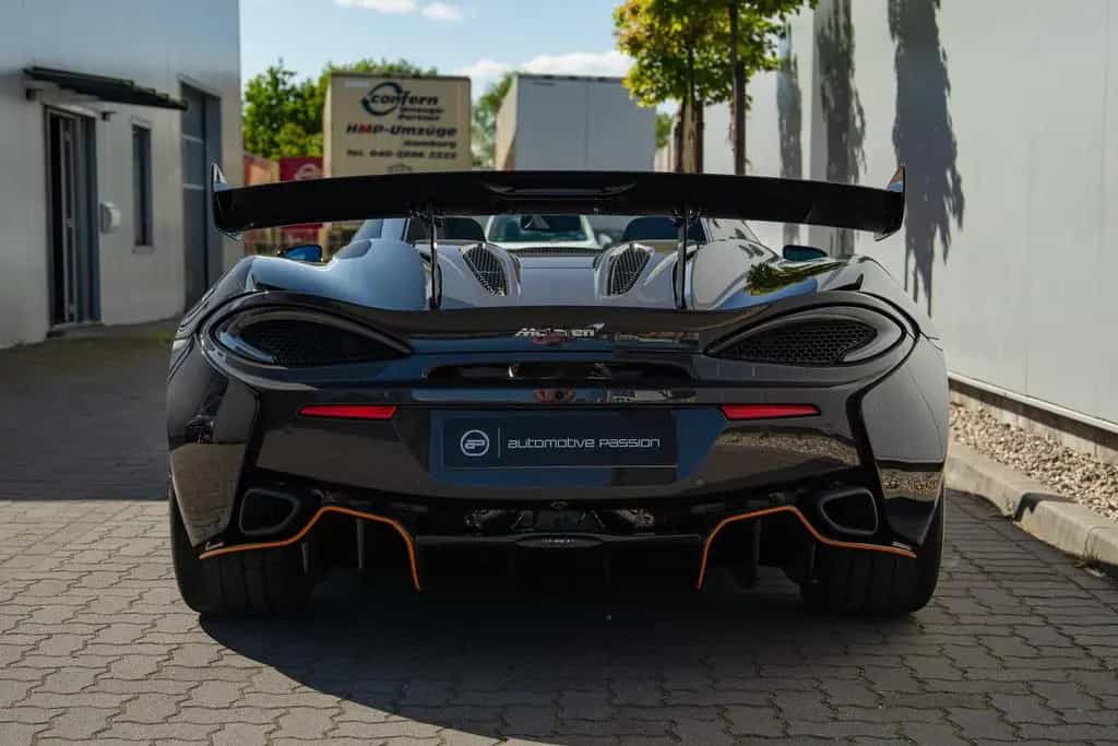 McLaren 620R Coupé MSO*VisualCarbon*1 owner from new* 08/2020-photo-4