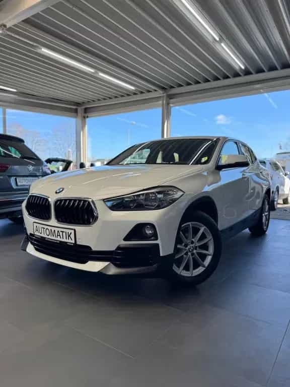 BMW X2 sDrive 18 i Advantage*Automatik*1.Hand*PDC's* 07/2019-photo-0
