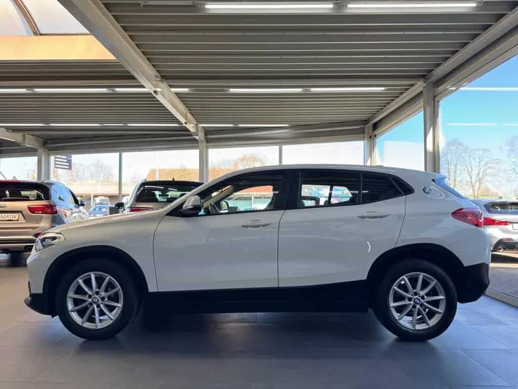 BMW X2 sDrive 18 i Advantage*Automatik*1.Hand*PDC's* 07/2019-photo-4