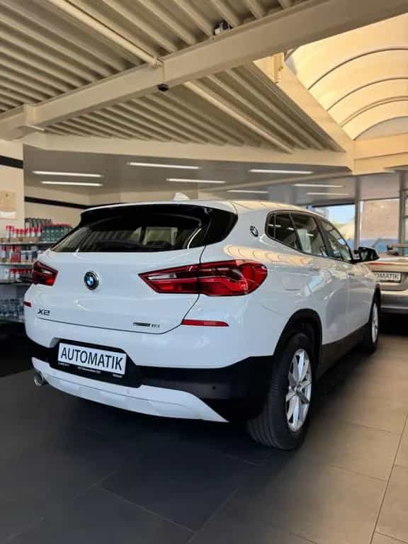 BMW X2 sDrive 18 i Advantage*Automatik*1.Hand*PDC's* 07/2019-photo-7