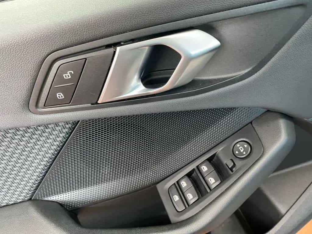 BMW 118 i Advantage *Steptronic*SHZ*Navi*PDC*CarPlay 07/2020-photo-22