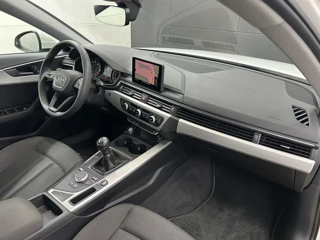 Audi A4 2.0 TFSI Mild Hybrid+AHK+Bi-Xenon+Navi+Temp 12/2018-photo-10