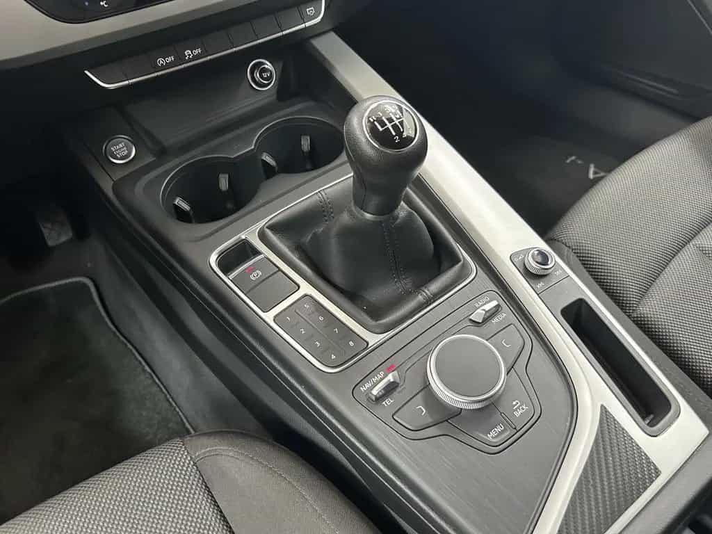 Audi A4 2.0 TFSI Mild Hybrid+AHK+Bi-Xenon+Navi+Temp 12/2018-photo-16