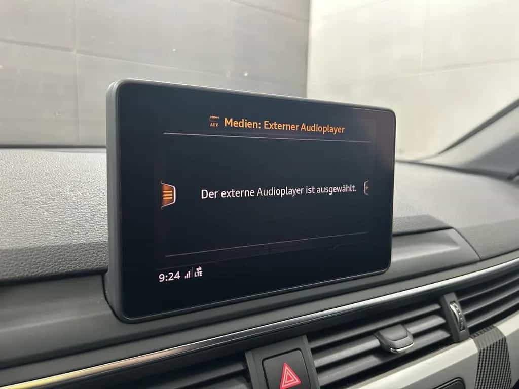 Audi A4 2.0 TFSI Mild Hybrid+AHK+Bi-Xenon+Navi+Temp 12/2018-photo-32