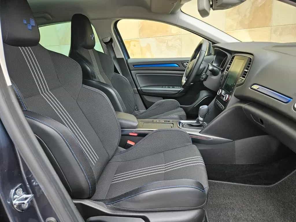 Renault Megane GT-Line *NAVI*KAMERA*SHZ*1.HAND* 08/2018-photo-15