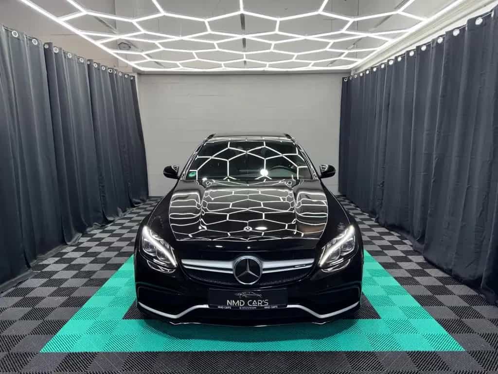 Mercedes-Benz C-Class 63 AMG PANO/AHK/KEYLESSGO/SPURH/TOTW/GEPFLEGT 05/2017-photo-0