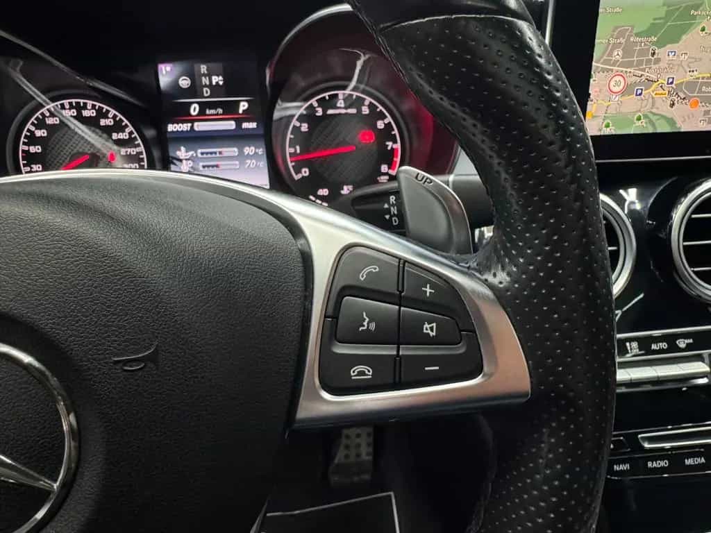 Mercedes-Benz C-Class 63 AMG PANO/AHK/KEYLESSGO/SPURH/TOTW/GEPFLEGT 05/2017-photo-20
