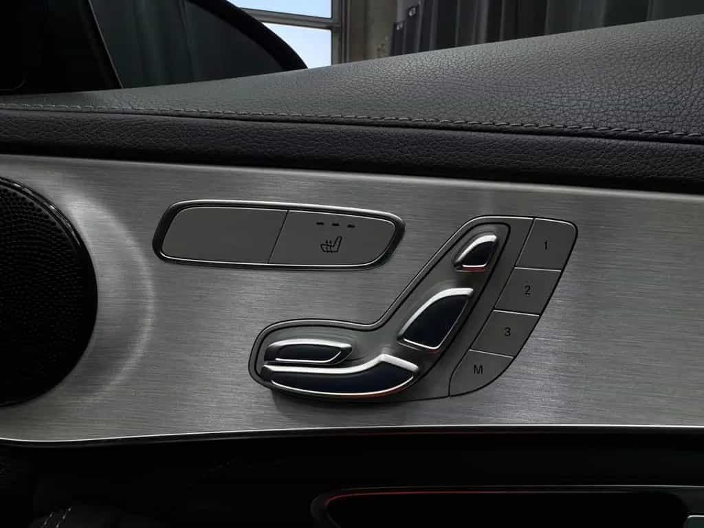 Mercedes-Benz C-Class 63 AMG PANO/AHK/KEYLESSGO/SPURH/TOTW/GEPFLEGT 05/2017-photo-33