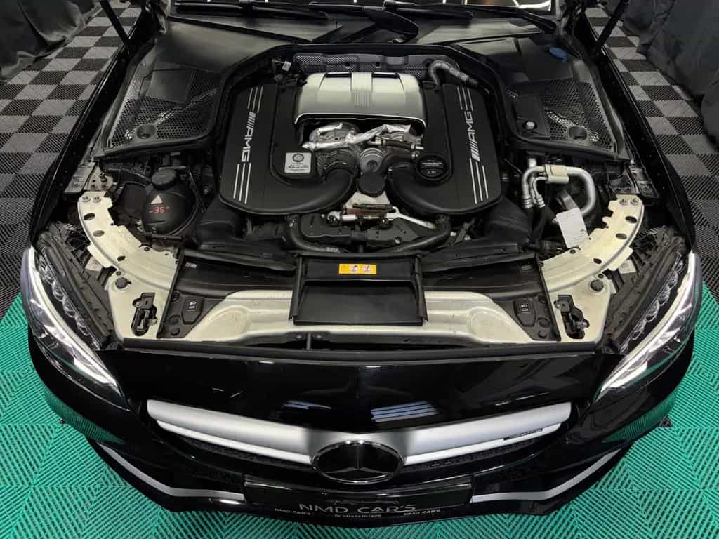 Mercedes-Benz C-Class 63 AMG PANO/AHK/KEYLESSGO/SPURH/TOTW/GEPFLEGT 05/2017-photo-4