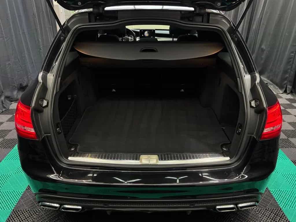 Mercedes-Benz C-Class 63 AMG PANO/AHK/KEYLESSGO/SPURH/TOTW/GEPFLEGT 05/2017-photo-9