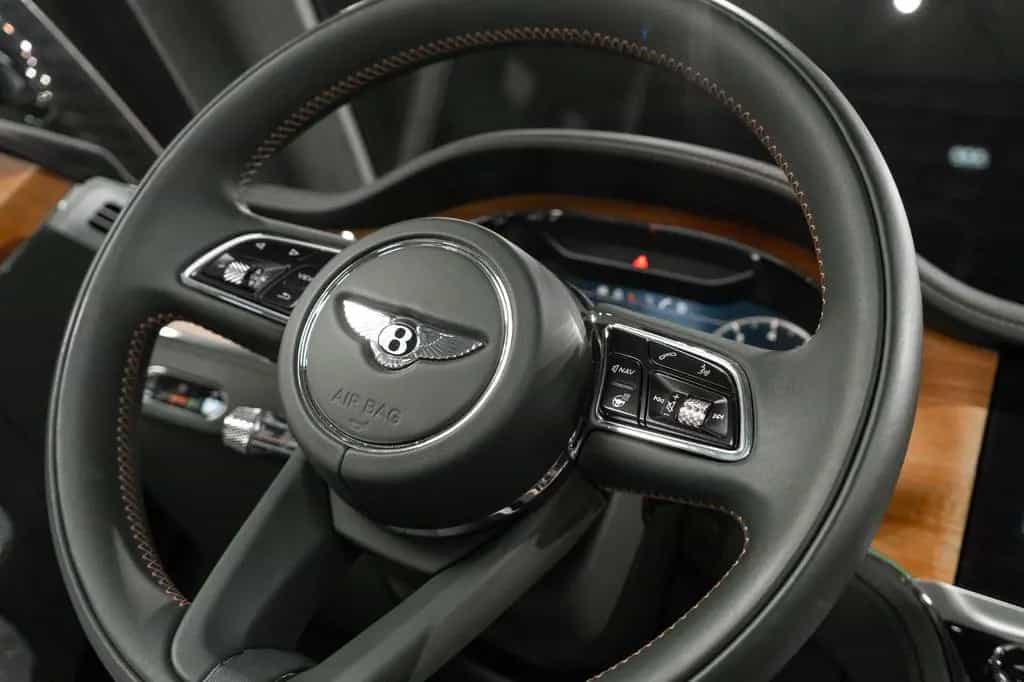 Bentley Continental GT 10/2023-photo-15