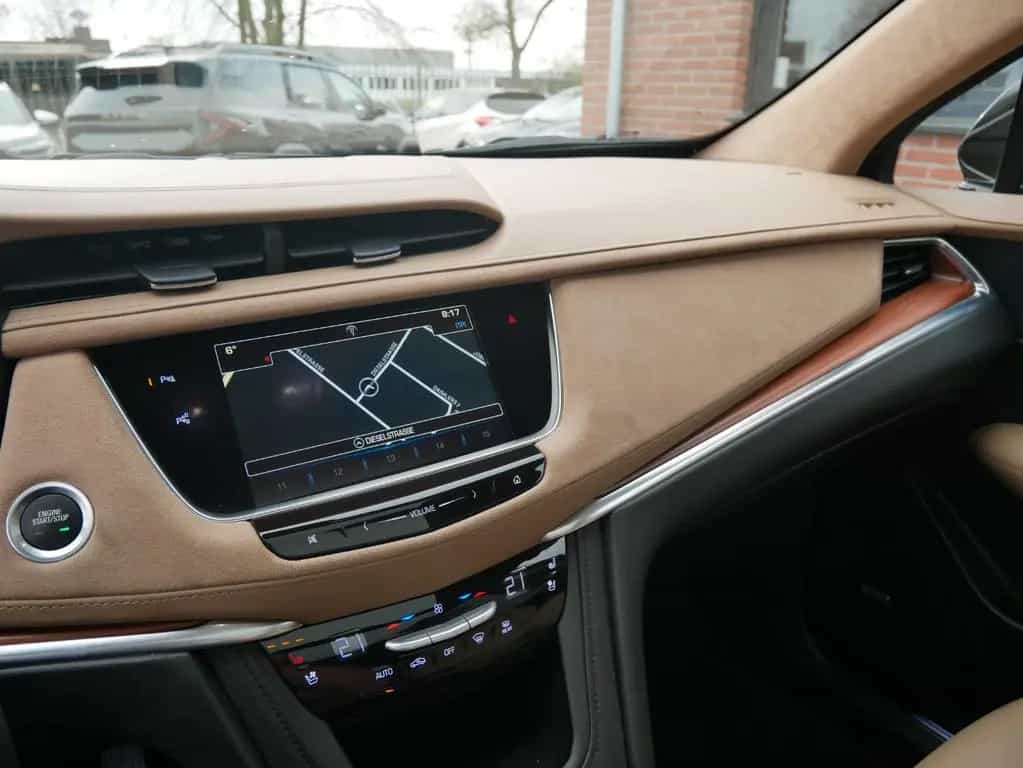 Cadillac XT5 Platinum AWD Pano Led Leder 11/2018-photo-17