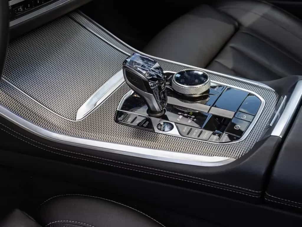 BMW X5 M50 i+Panorama+AHK+Navi+HUD+RFK+e-Sitze+Leder 10/2020-photo-10